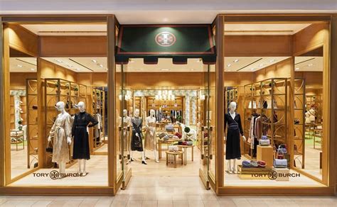louis vuitton roosevelt field mall